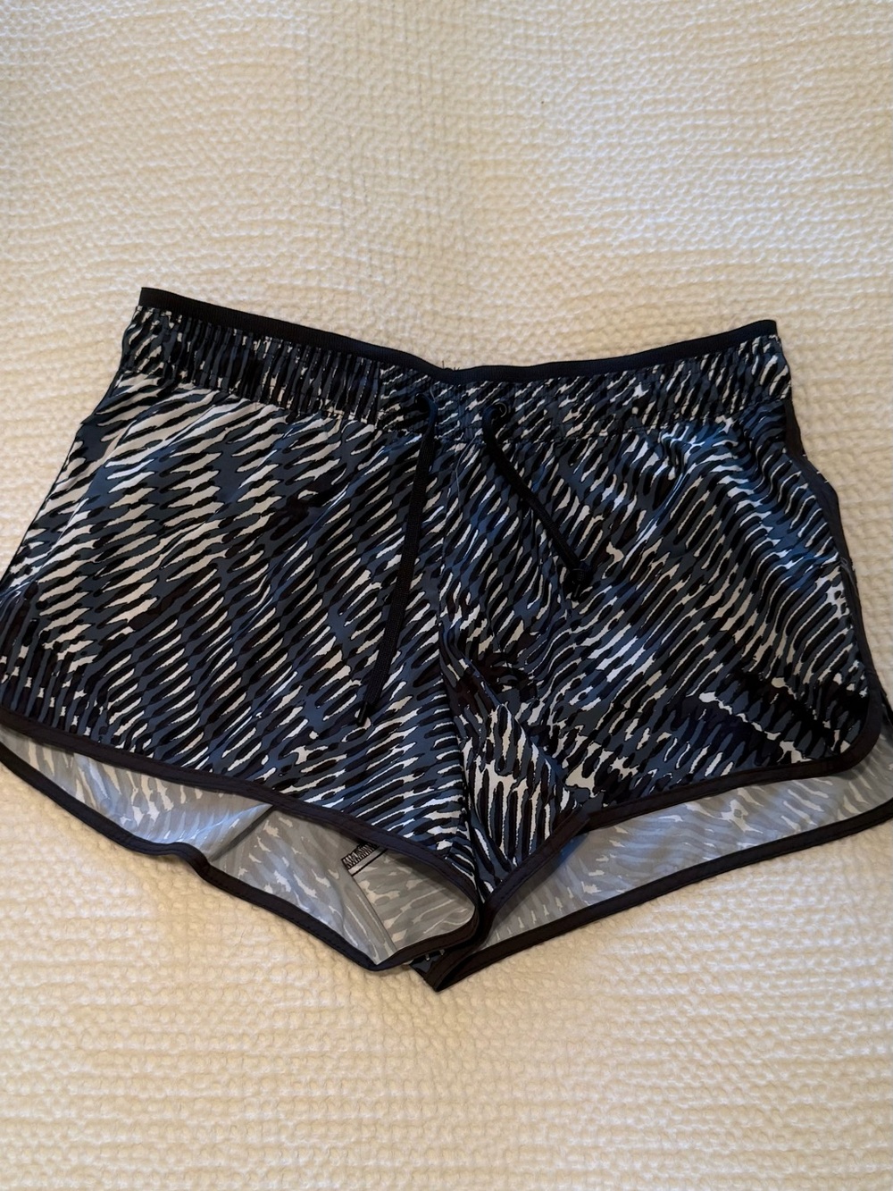 H&M | Black Blue & White Athletic Running Shorts | Size = 4